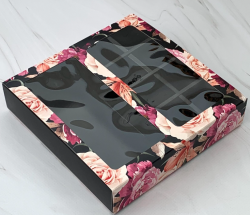 Изображение Коробка на 8 конфет + плитка Пионы